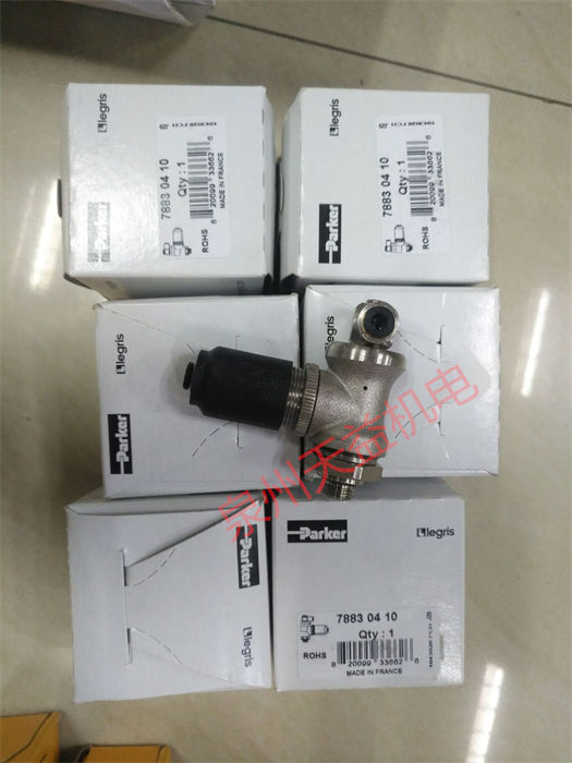 天益機電PARKER工業(yè)產品 "FTCE2810Q" "7883 04 10" "H111Q3" "3339522054" "FTCE2B10Q"